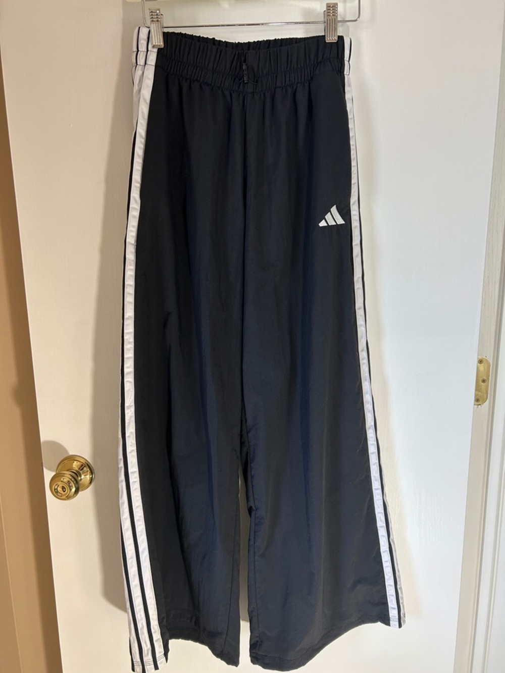 Adidas Wide Leg Parachute Pant XS